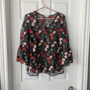 Solitaire Sheer Floral Embroidered Bell Sleeve Tunic Blouse - S/M